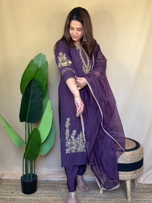 Lavender Embroidered Kurta Set