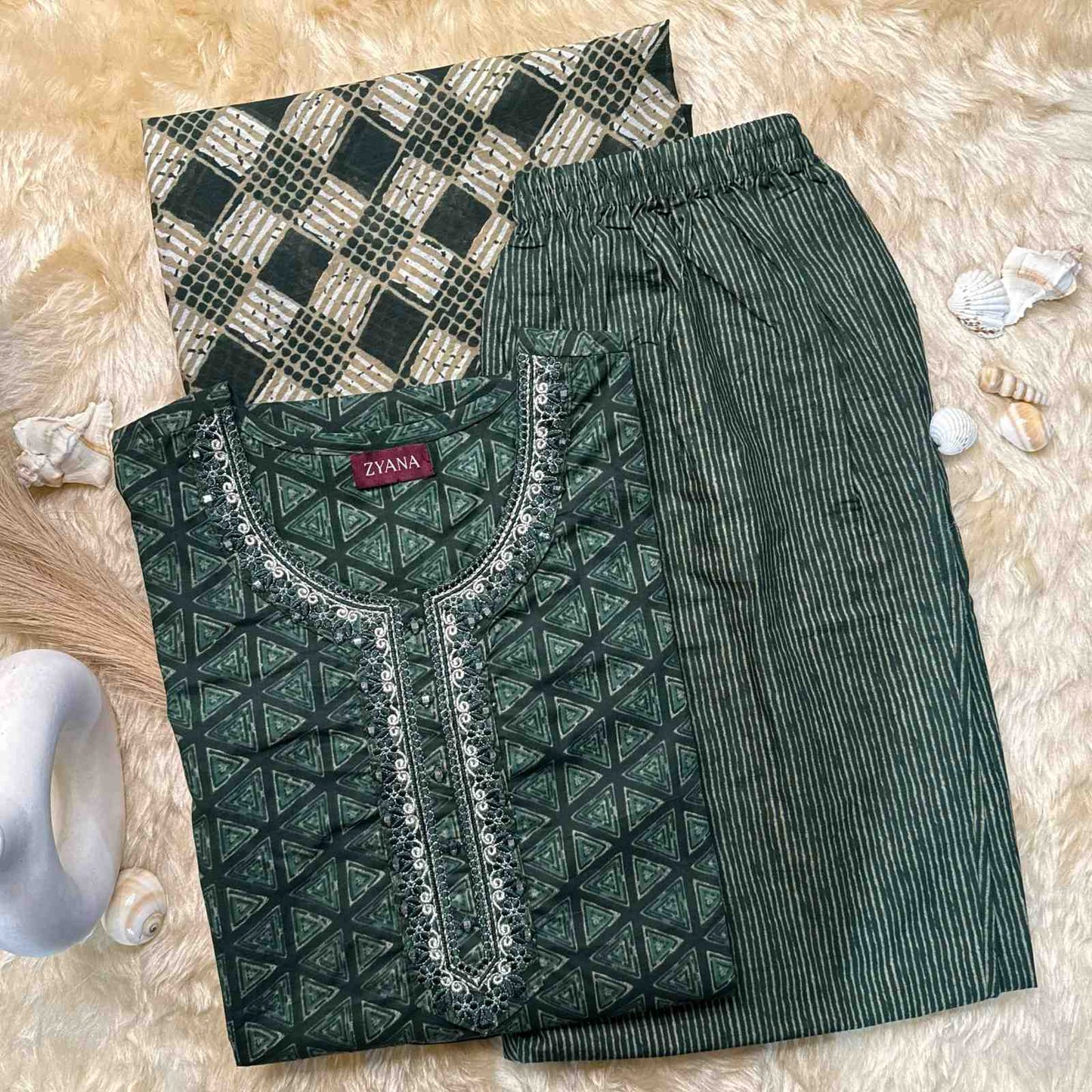 Bottle Green Printed Kurta Set with Embroidered Neckline