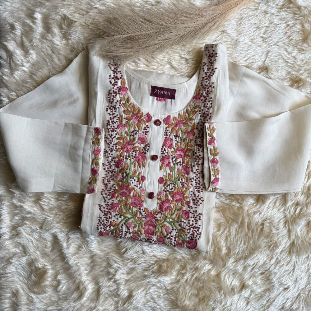 Off White Floral Embroidered Festive Kurta Set